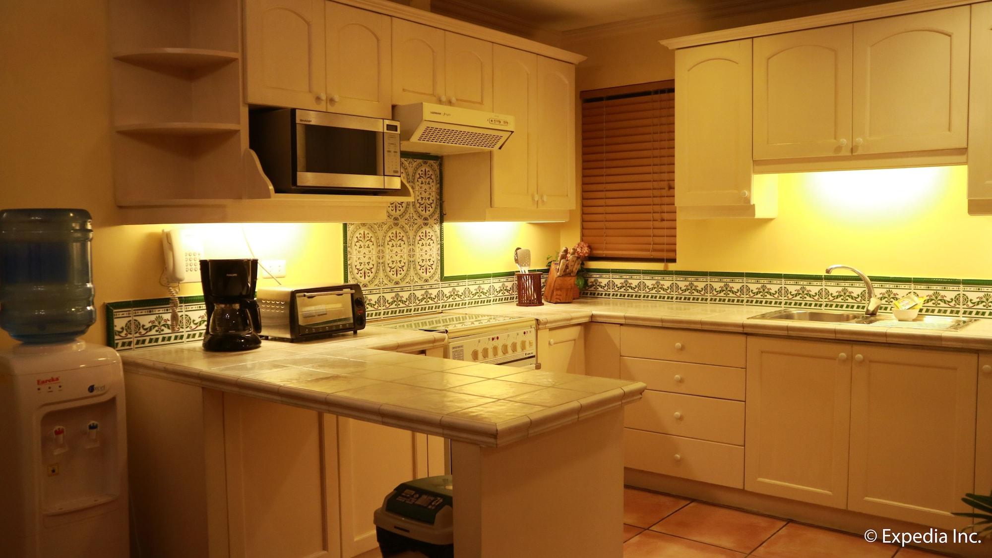 Sophia Suites Residence Hotel Cebu Kültér fotó