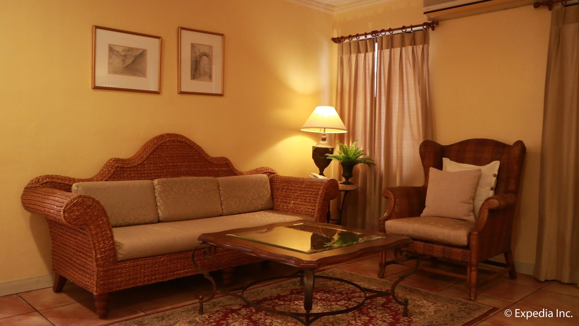 Sophia Suites Residence Hotel Cebu Kültér fotó