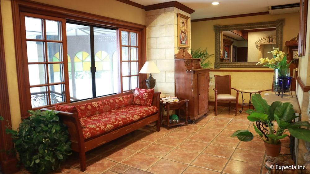 Sophia Suites Residence Hotel Cebu Kültér fotó