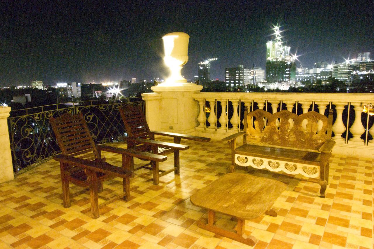 Sophia Suites Residence Hotel Cebu Kültér fotó