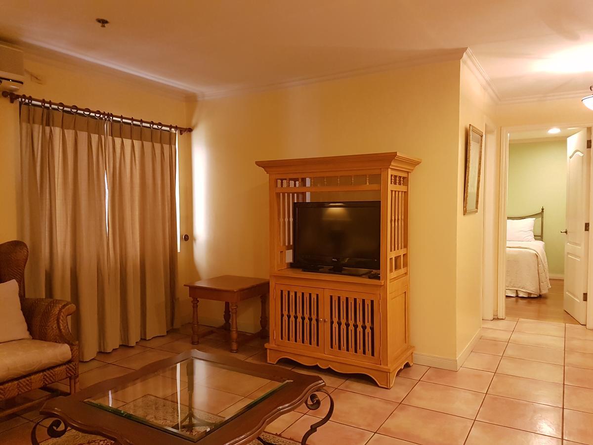 Sophia Suites Residence Hotel Cebu Kültér fotó