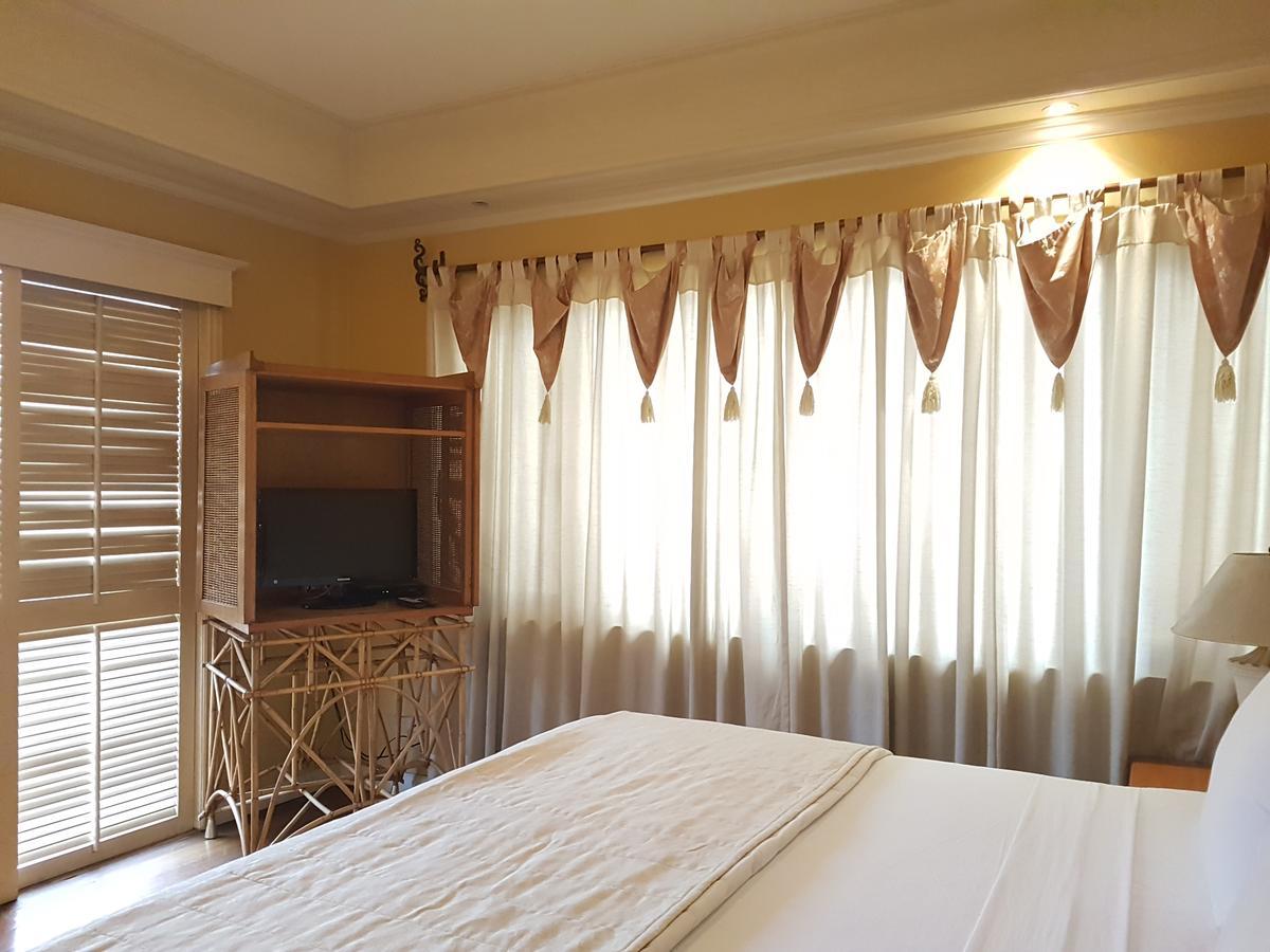 Sophia Suites Residence Hotel Cebu Kültér fotó