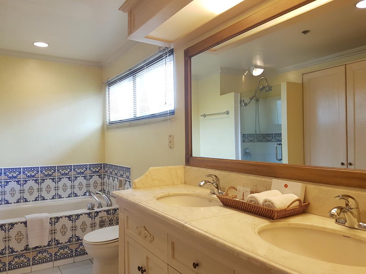 Sophia Suites Residence Hotel Cebu Kültér fotó